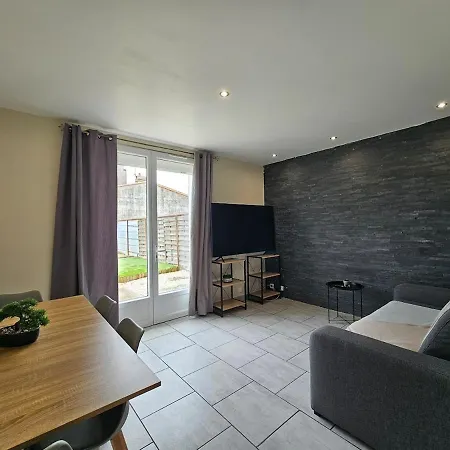 Charming, Spacious House Close To Les Remparts 빌라 카르카손