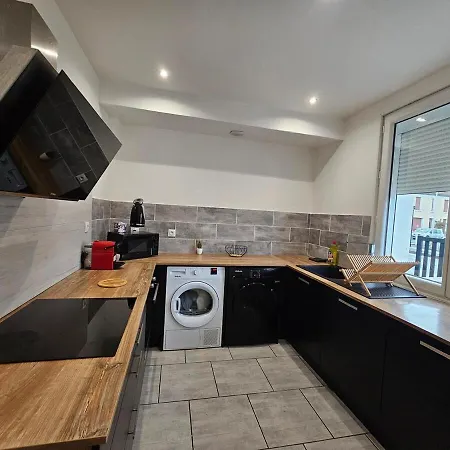 Charming, Spacious House Close To Les Remparts Villa *